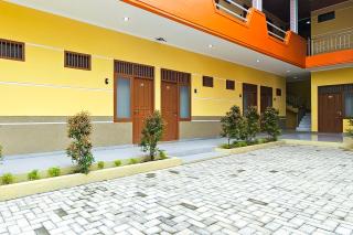 Urbanview MJ Hotel Syariah Cirebon by Reddoorz - 2