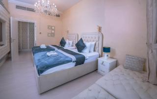 ROYAL BEACH RESIDENCES 2 - 4