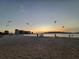 Oasis Beach Apartment, Beachfront - El Morro de Barcelona - 6
