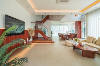 The IBIZA - Ha Long - 5