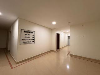 Hotel Doubloon - - 1