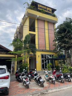 Neakru Guesthouse and Restaurant - 7