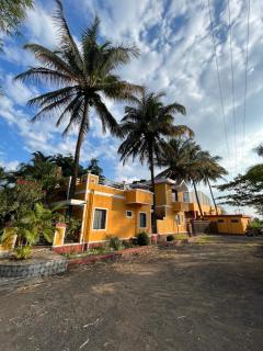 Amrapali Resort - Top - 6