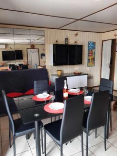 Maison avec piscine chauffée de Pâques à la toussaint accès animation & parc aquatique de juin à fin septembre - 4