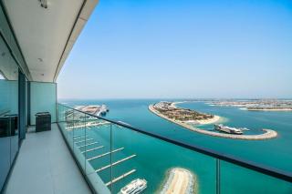 Luxury 2BR Apt with Pool, Gym & Sea Views - 5