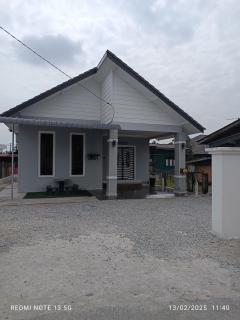 Izzara Homestay Tumpat - Tumpat - 0