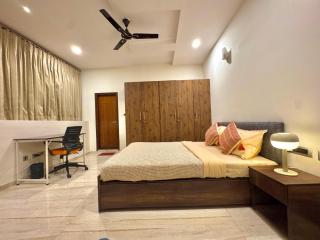 4 BHK Luxury Penthouse- Sliceinn Velvet, Wilson Garden, Bangalore - Bangalore - 0