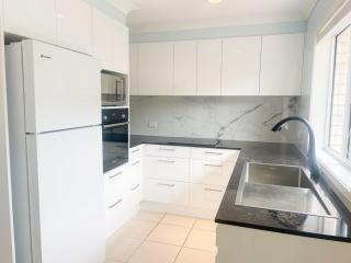 1 75 Rocky Point Road fantastic holiday home with - Fingal Bay - 7