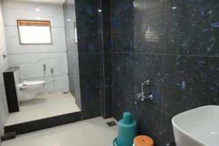 Hotel Roshan Palace - 6