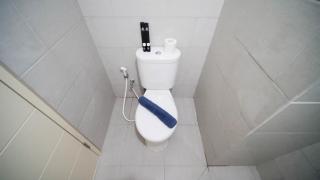Nice and Comfy Studio at Supermall Mansion Apartment By Travelio - 7