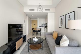 Silkhaus Premium 1BR in Aykon City Near Safa Park - 3