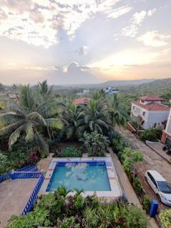 4BHK Hilltop Villa with Private Pool Near Candolim - Nerul - 4