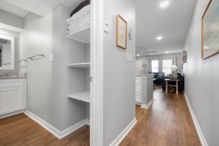 Sunrise Villas 208 - BOARDWALK TO THE BEACH - Port Aransas - 6