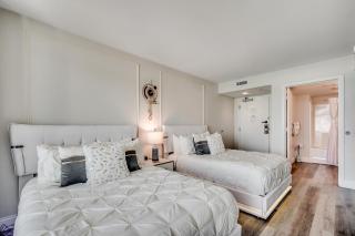 Watch Sunrise from Your Bed in the Beach Studio on BV 15th Floor - Myrtle Beach - 3