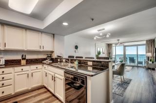 Beachfront Condo with Stunning View Multiple Pools on BV 15th Floor - Myrtle Beach - 3