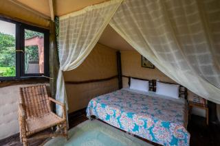 Punda Milias Lodge - 1