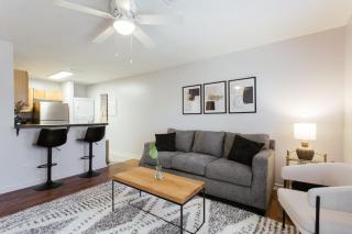 The Cozy Corner Near Downtown 2Br - Athens - 0
