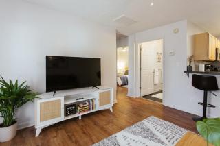 The Cozy Corner Near Downtown 2Br - Athens - 9