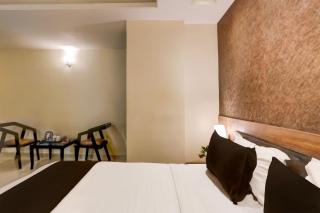 Super Townhouse Oak Madhapur formerly Nera Regency - Kondapur - 1