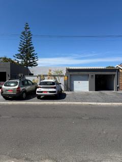 Coastal House: 3BR+Private Entrance+Self catering - Cidade Do Cabo - 1