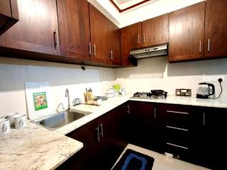 2BR at Oval View - Comfort Stay! - Yakbedda - 1