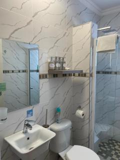 Executive Suites and Spa - 2