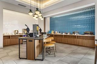 Tru By Hilton Colorado Springs Airport - 4