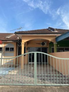 Teratak Bonda Homestay Seri Iskandar - 2