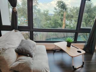 Greenfield Residence with Amazing Pool View and High-Speed Wi-Fi - 9