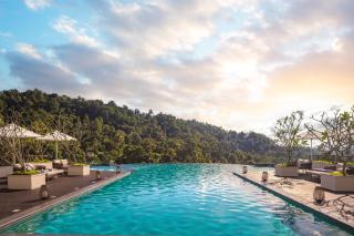 The Golden Crown Hotel - Kandy - 8