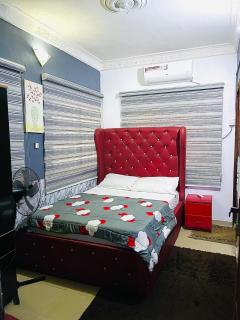 Budget Friendly 2bedroom,8mins from the Airport - Lagos - 4