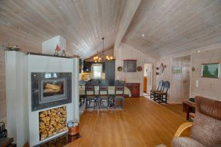 Family-Friendly Cabin with Stunning Outdoor Access - Beitostøl - 4