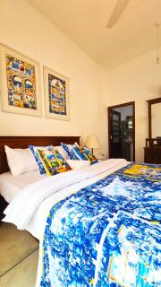 ArtNEST Gallery Stay , Pedlars St , Galle Fort - 6