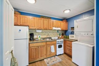 Bay Colony - Ocean City - 2
