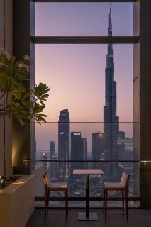 Luxury At The Top- Iconic Burj Views-Dubai Mall Access 2BR by Maxx Value Homes - 9