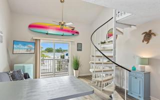 Pine Needle - Ocean City - 7
