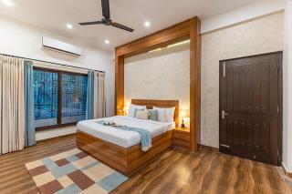 3-BHK Retreat with Picturesque Balcony & Patio - Rājpur - 9