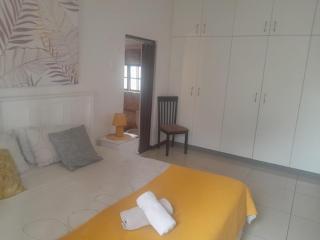 Amanzi Guesthouse - Gqeberha - 0