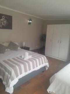 Amanzi Guesthouse - Gqeberha - 1