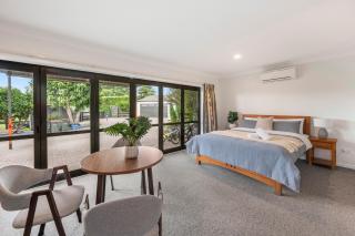 Spacious Rotorua Family Retreat with Huge Garden - Up to 11 Guests - 4
