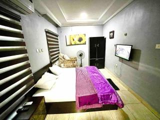 Budget Friendly 2bedDuplex , 15 mins to the Airport - Lagos - 3
