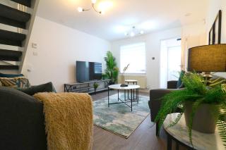 Signature - Thorn House - Coatbridge - 4