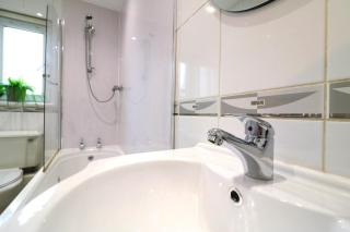 Signature - Thorn House - Coatbridge - 3