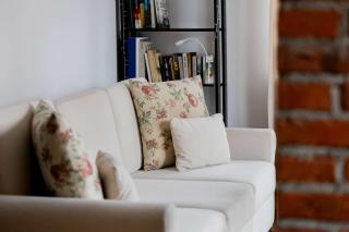 Apartment with Parking and Garden near the PGE Stadium in Warsaw by Noclegi Renters - 4