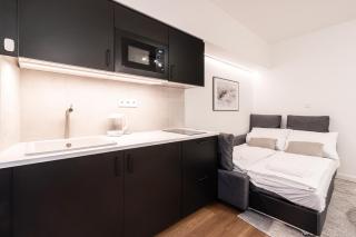 E23 - Grand Boulevard Design Loft - Best Location by BQA - 9