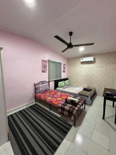 Homestay D Makmur UNIT 2 - Mersing - 6