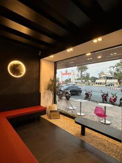 Sriintra Hotel - - 0