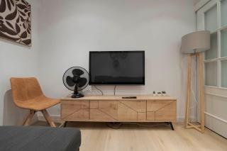 Apartamento reformado con encanto junto a la playa Zurriola, en Donostia - San Sebastián - 2