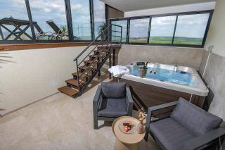 נעם בגלבוע -2 סוויטות מהממות עם נוף לגלבוע - 7