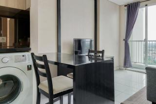 Cozy Living 1BR Apartment at Casa de Parco By Travelio - 4